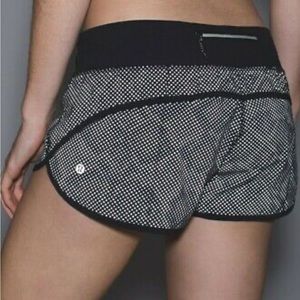 Lululemon Kill the Lights Speed up Short 2.5